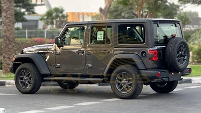Jeep Wrangler Unlimited Sport S 2.0L A/T 2.0T GCC 2025 0 Km With 3 Years Or 60K Km At Official Dealer 2-10