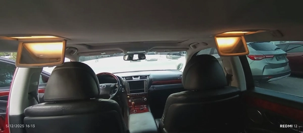 2010 Lexus LS 460 F Sport - American Specs. الشارقة