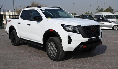 Nissan Navara NISSAN NAVARA 2.5 DIESEL PRO4X 4X4 AT 2025-0