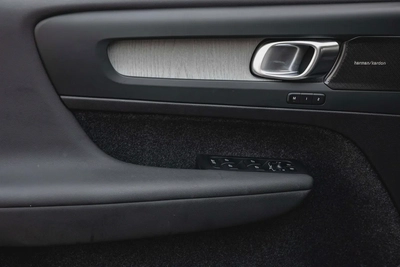 1,900 P.M |  XC40 B4 Ultimate Dark | 0% Downpayment | UNDER WARRANTY-12