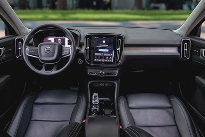 1,900 P.M |  XC40 B4 Ultimate Dark | 0% Downpayment | UNDER WARRANTY-7