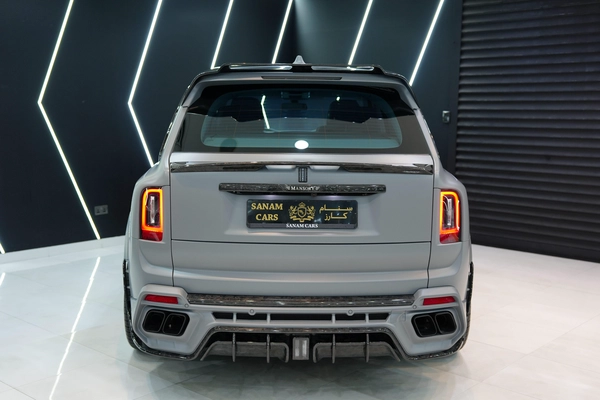 Rolls-Royce Cullinan Black Badge Original Mansory 2025
