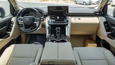 Toyota Land Cruiser GXR (LHD) Toyota Land Cruiser GXR 3.5P AT MY2025 – Grey-12