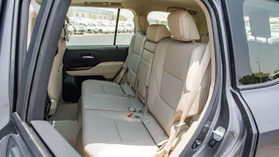 Toyota Land Cruiser GXR (LHD) Toyota Land Cruiser GXR 3.5P AT MY2025 – Grey-17
