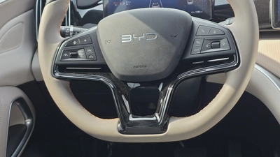 BYD Sealion 5 Premium (White 1k)-19