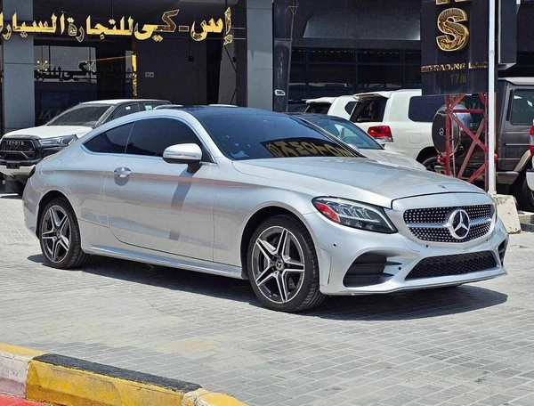 Mercedes Benz C300 / ECO TURBO V4 / COUPE / MOON ROOF/ 985 MONTHLY / LOT#06911