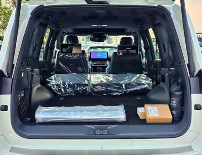 Toyota Land Cruiser VX 4.0L PETROL VX || 4.0L PETROL V6 /RADAR /BIG DVD/JBL SPEAKERS / REAR ENTERTAINMENT DVD /MID OPTION (CODE#VX4MA)-8