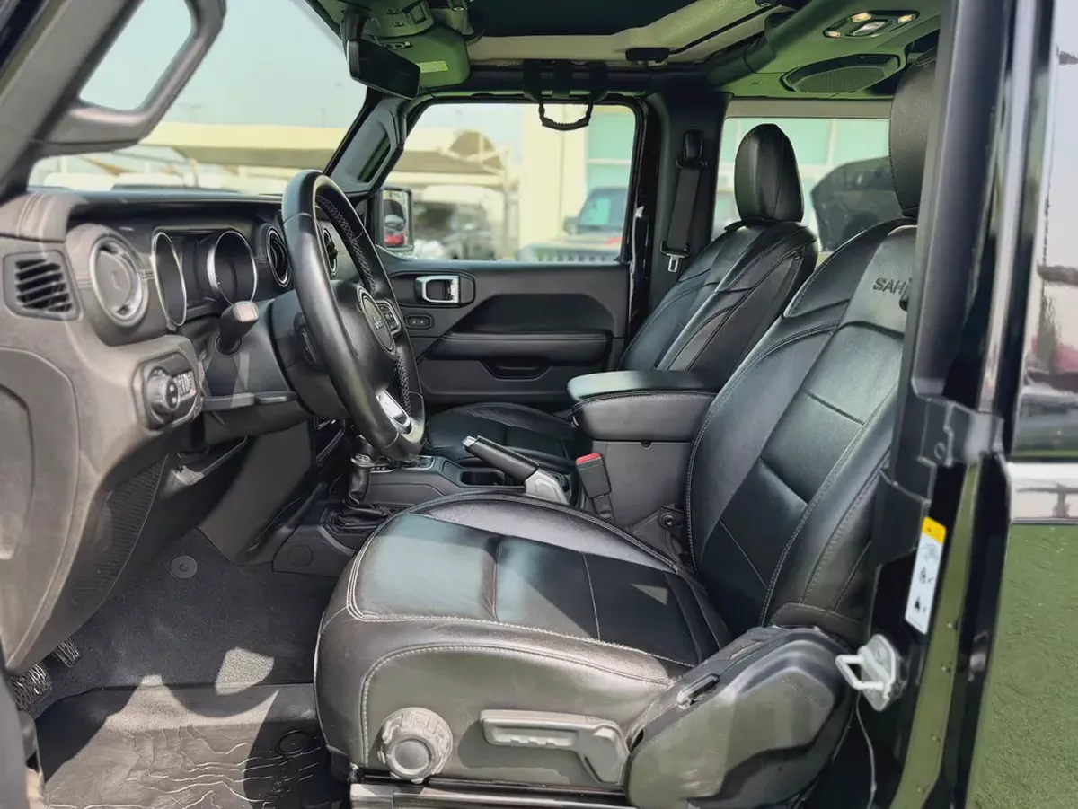 (2020) JEEP WRANGLER //SAHARA// GCC FULL OPTION -EXCELLENT CONDITION--7-7