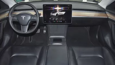 AED 1,785 EMi at 0% DP | Tesla Model 3 ( 2022 Model ) in White Color GCC Specs-10