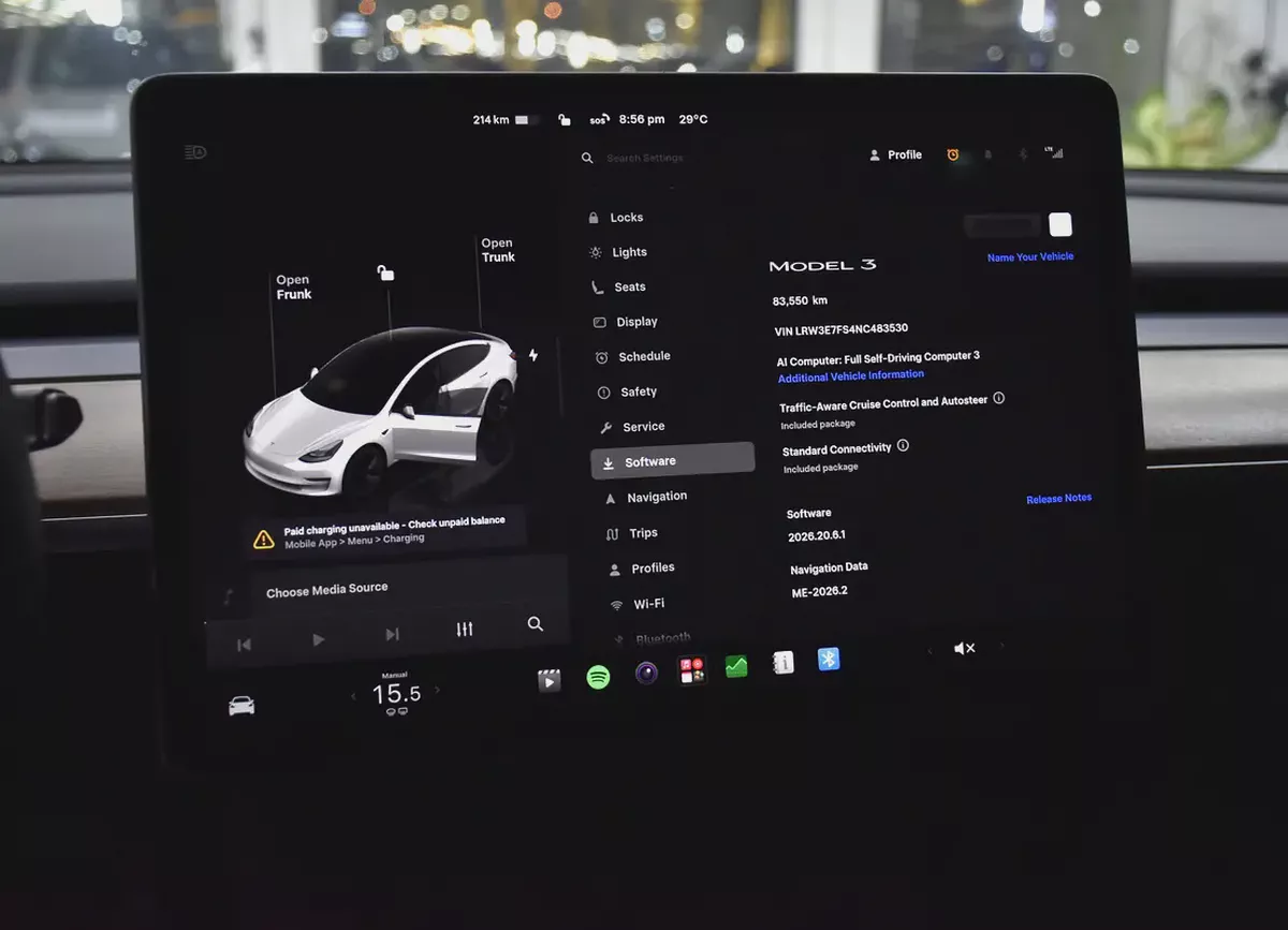 AED 1,785 EMi at 0% DP | Tesla Model 3 ( 2022 Model ) in White Color GCC Specs-13-13
