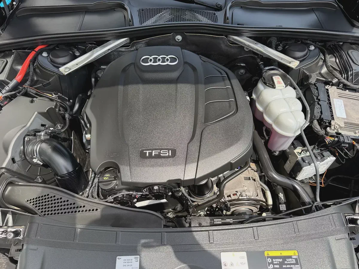 2024 Audi A4-17-17