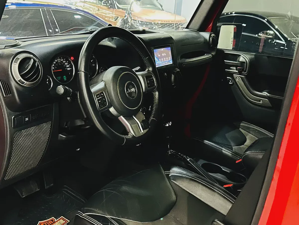 JEEP WRANGLER 2018 GCC SPECS WITH ONE YEAR WARRANTY MINT CONDITION-7-7