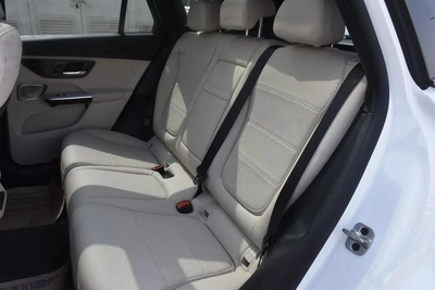 GLC300 4MATIC 2023 | WHITE LIKE-3