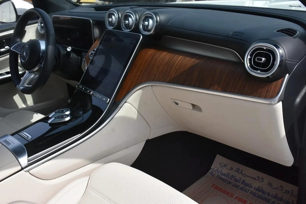 GLC300 4MATIC 2023 | WHITE LIKE