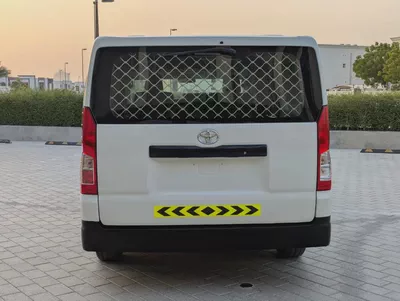 Toyota Hiace Panel Van 2021 | GCC Specs | Low Mileage Very Neat And Clean & Fully Maintained-13