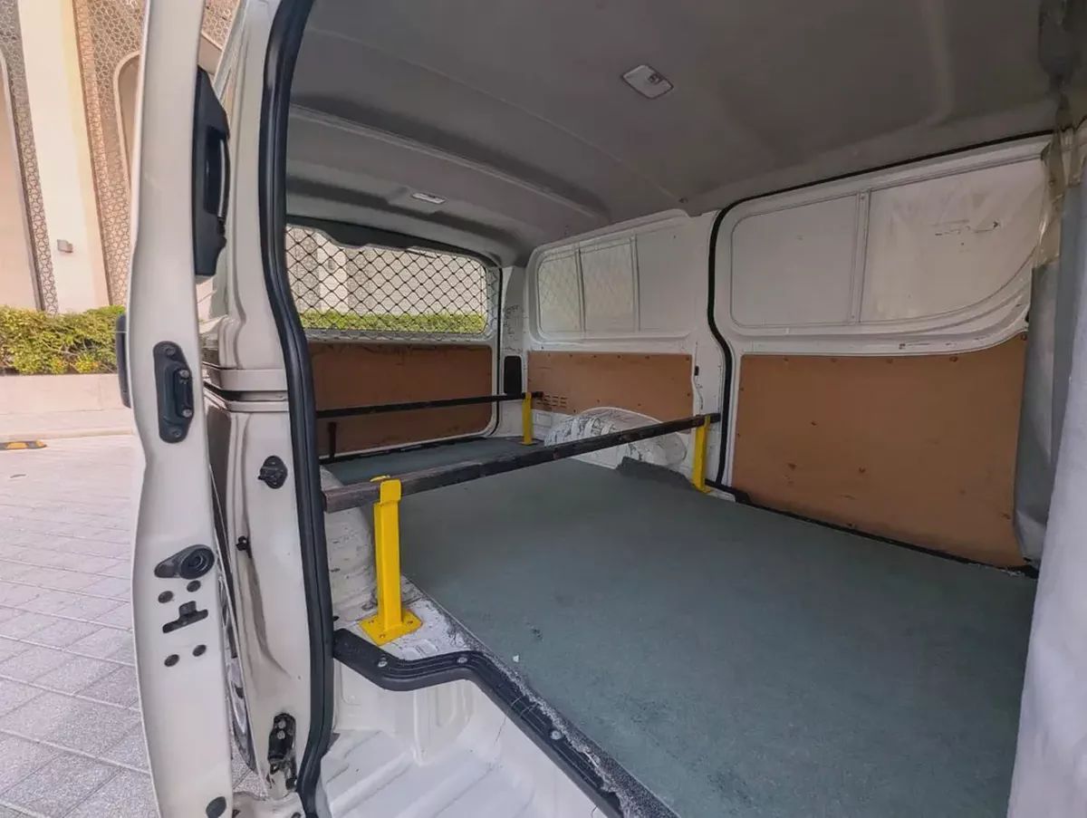 Toyota Hiace Panel Van 2021 | GCC Specs | Low Mileage Very Neat And Clean & Fully Maintained-9-9