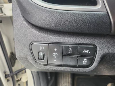Kia Seltos Prestige 2021 - Korean Specs - Excellent Condition-10