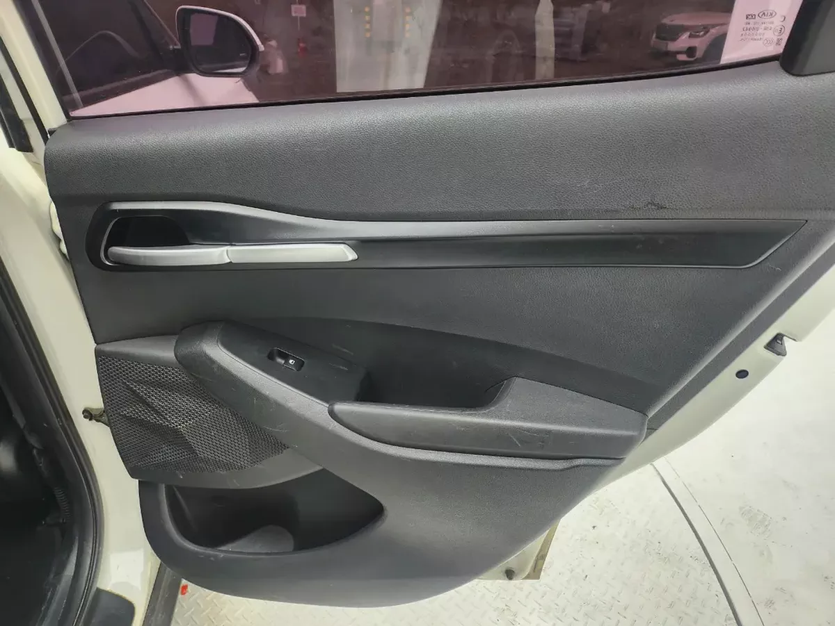 Kia Seltos Prestige 2021 - Korean Specs - Excellent Condition-17-17
