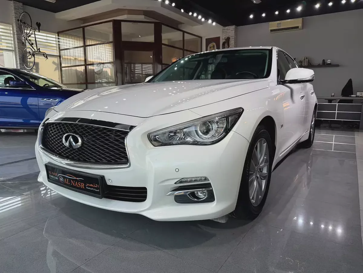 GCC - Excellent Condition - Single Owner - Zero Accident-2-2