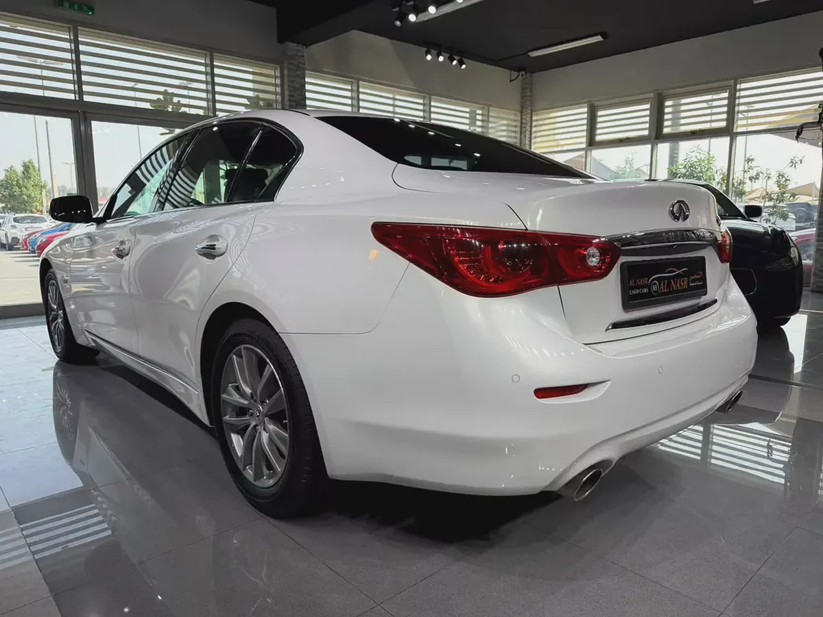 GCC - Excellent Condition - Single Owner - Zero Accident-3-3