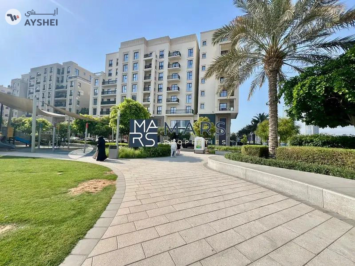 Luxury 1 BEDROOM - - Pool View-4-4