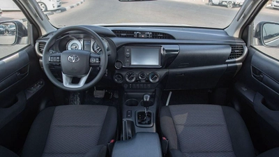 Toyota Hilux SGLX HILUX 2.4L AT DIESEL-13