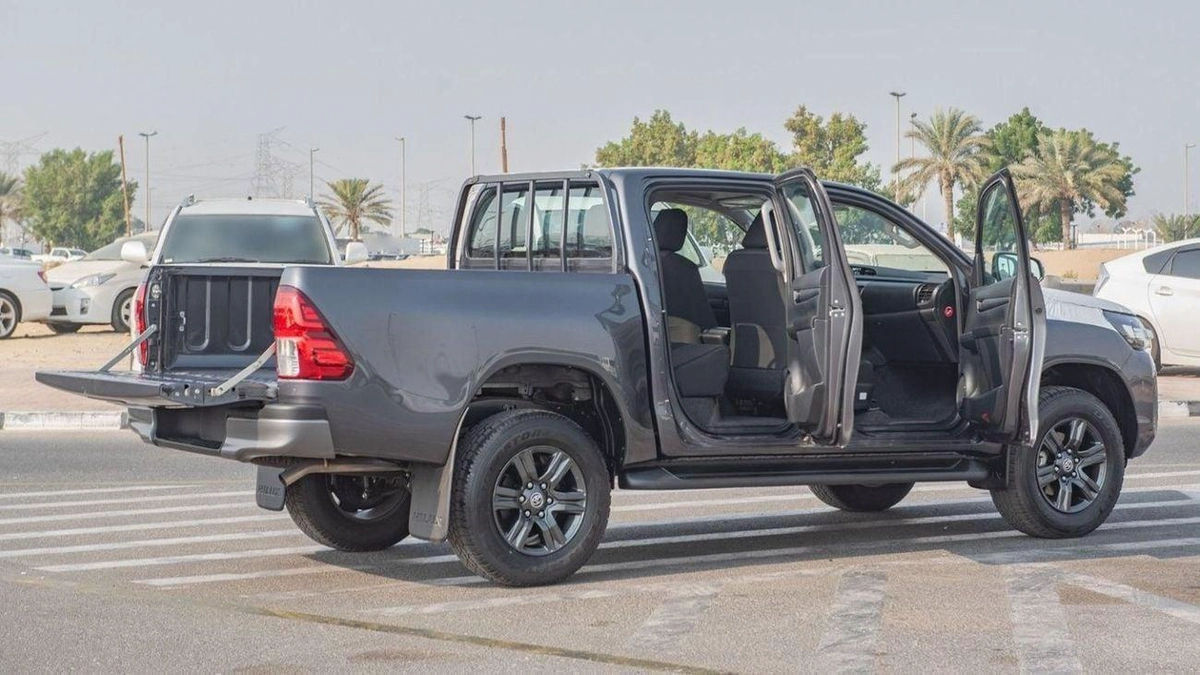 Toyota Hilux SGLX HILUX 2.4L AT DIESEL