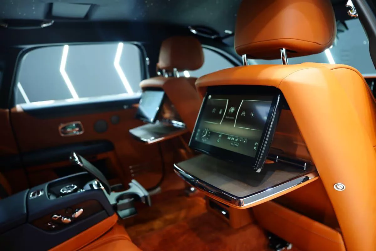 Rolls-Royce Ghost EWB-2-2