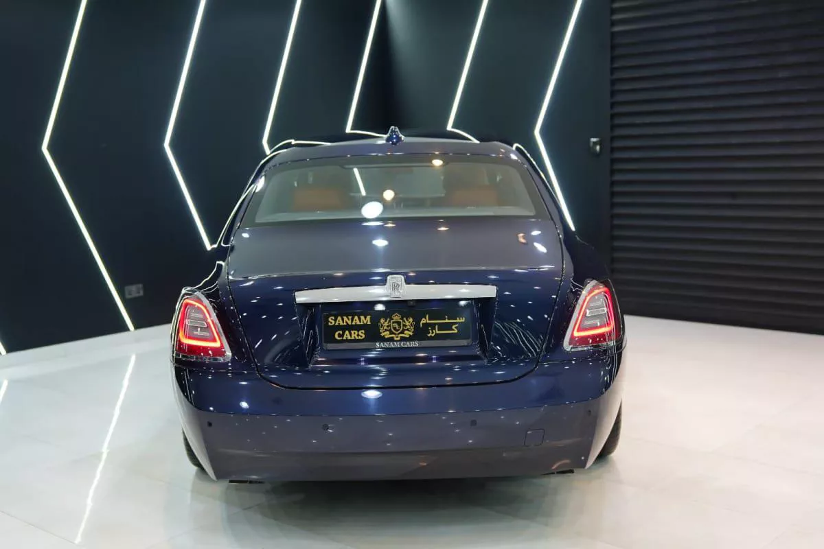 Rolls-Royce Ghost EWB-6-6