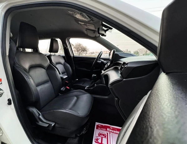 Suzuki Grand Vitara Suzuki Grand Vitara Smart Hybrid | 1.5 L | 2023 | GCC | Accident-Free