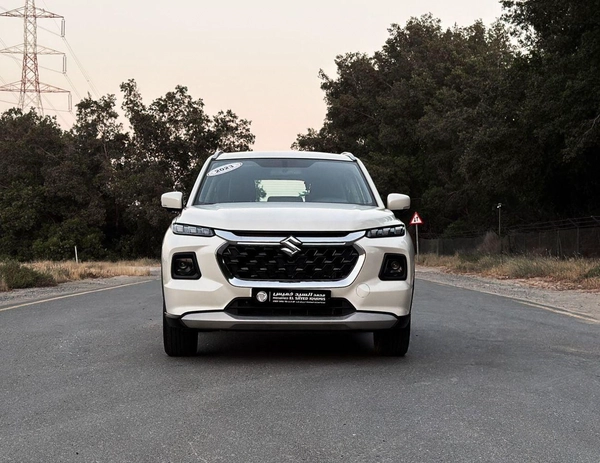 Suzuki Grand Vitara Suzuki Grand Vitara Smart Hybrid | 1.5 L | 2023 | GCC | Accident-Free