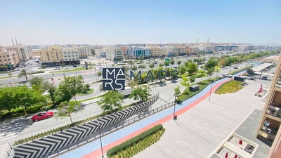 Cozy | Sunny | Brand new Furniture | Main Road View-9