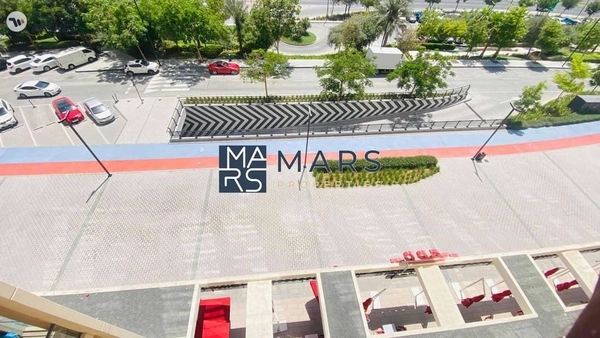 Cozy | Sunny | Brand new Furniture | Main Road View