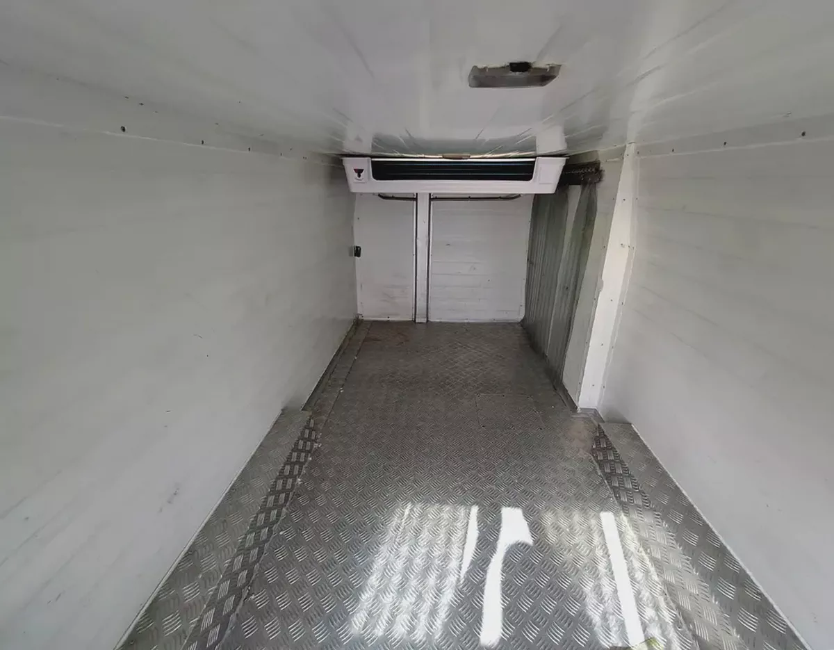 NISSAN URVAN NV350 FRIDGE VAN MANUAL 2021 WITH THERMAL MASTER T-1500-18-18