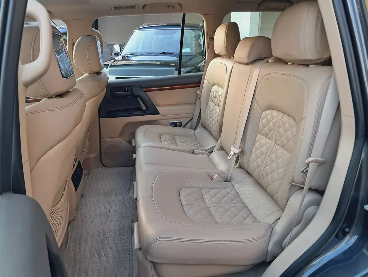 Toyota Land Cruiser GxR V6 Full Option Single Owner Used Very Well Maintained No Any Issue-11-11