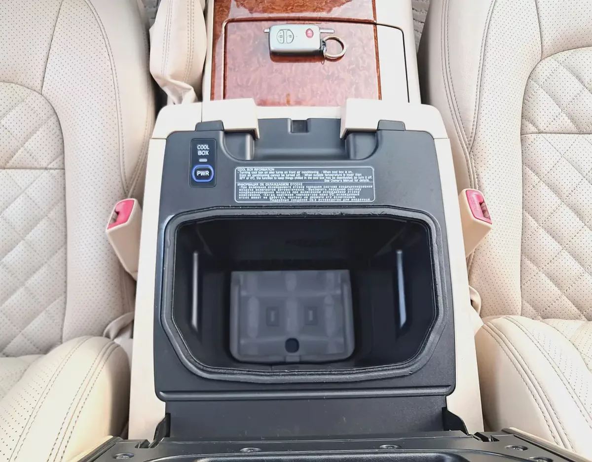 Toyota Land Cruiser GxR V6 Full Option Single Owner Used Very Well Maintained No Any Issue-17-17