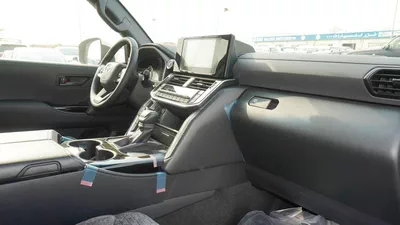 Toyota Land Cruiser GXR 4.0L V6-10