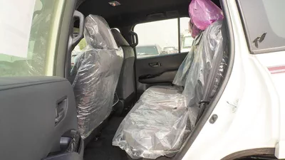 Toyota Land Cruiser GXR 4.0L V6-12