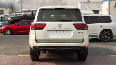 Toyota Land Cruiser GXR 4.0L V6-15