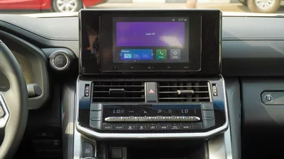 Toyota Land Cruiser GXR 4.0L V6-5