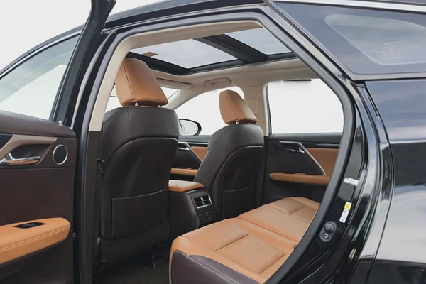 AED 1,860 / Monthly | RX450h 2019 | Luxury Hybrid SUV l GCC Specs