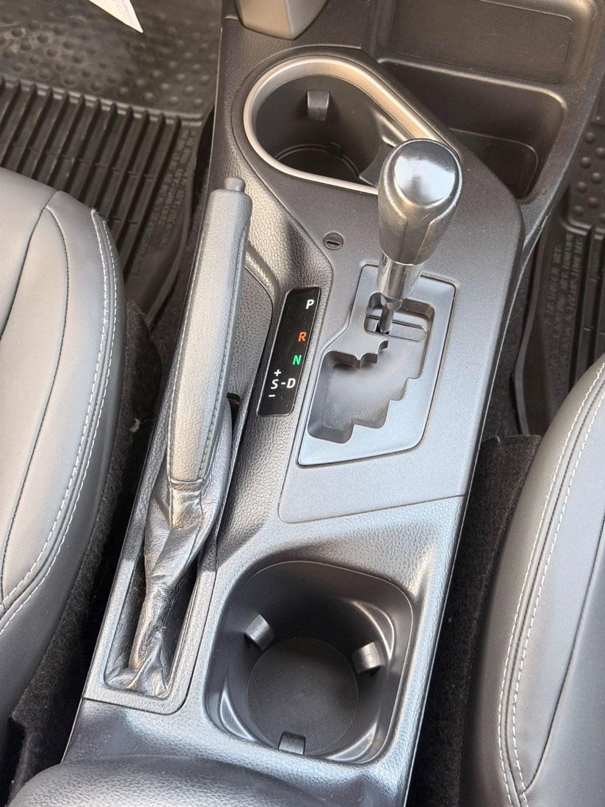 Toyota RAV4 EX 2.5L 2017 RAV4-9-9