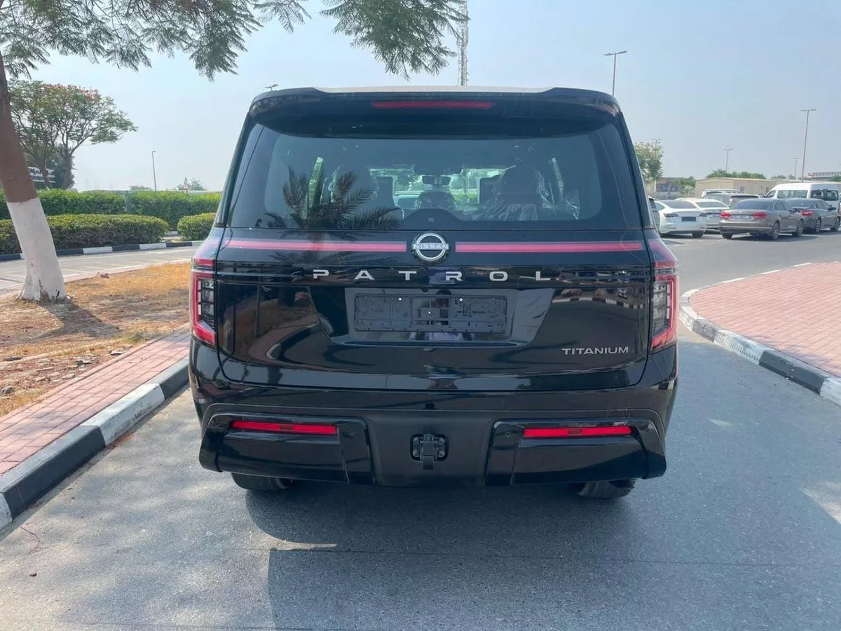 Nissan Patrol LE TITANIUM-17-0