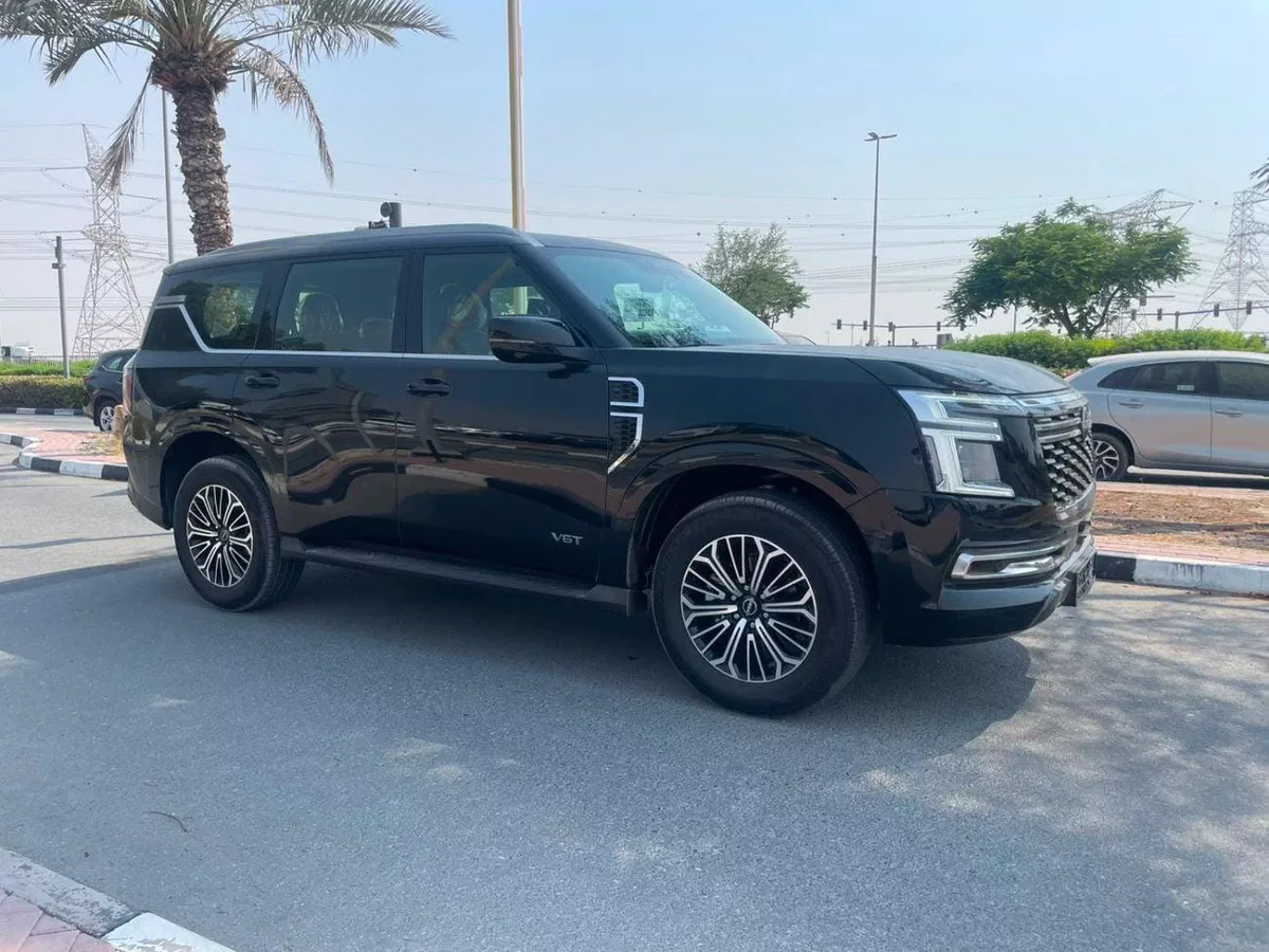Nissan Patrol LE TITANIUM-2-0