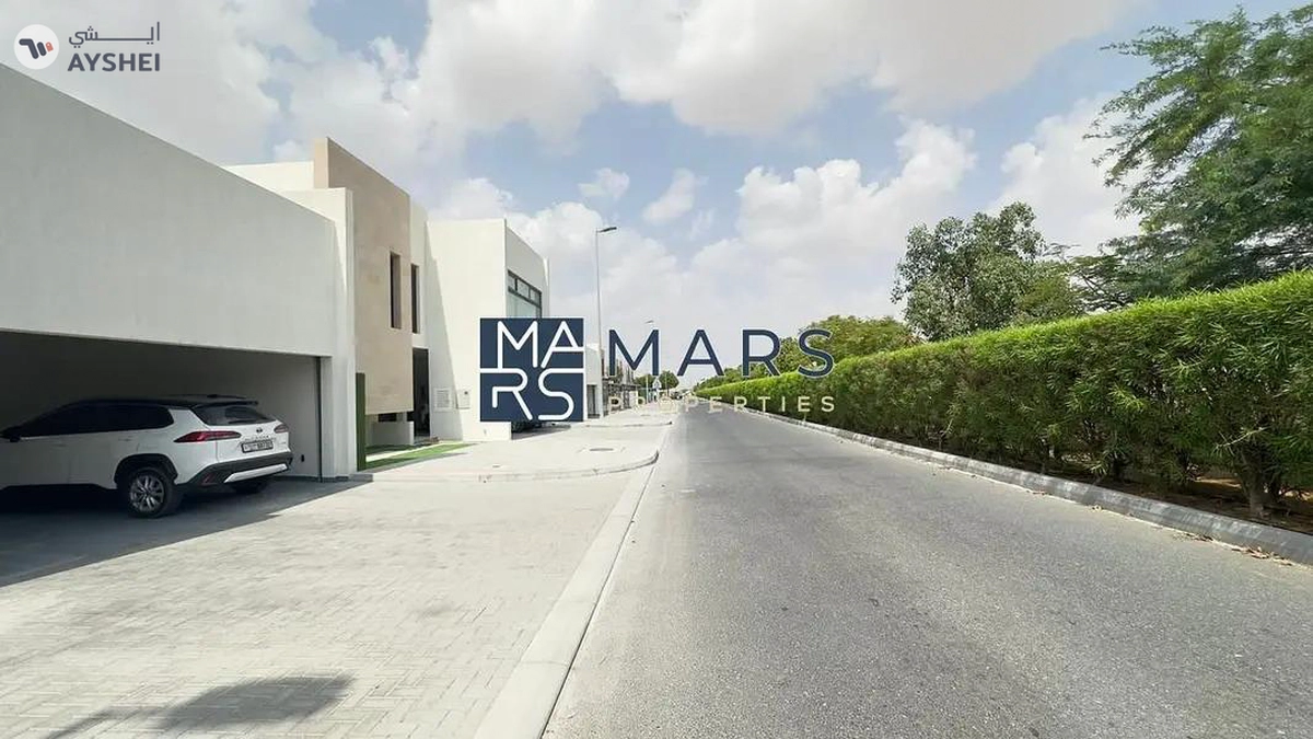 🌟 Majestic 4BR Sama Majlis Villa | Prime Location | Expansive Plot 🌟
