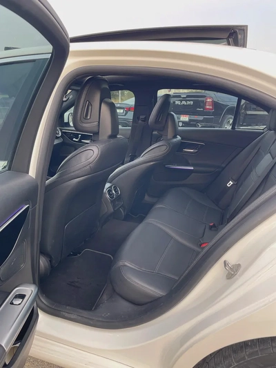 Mercedes Benz C300 usa-13