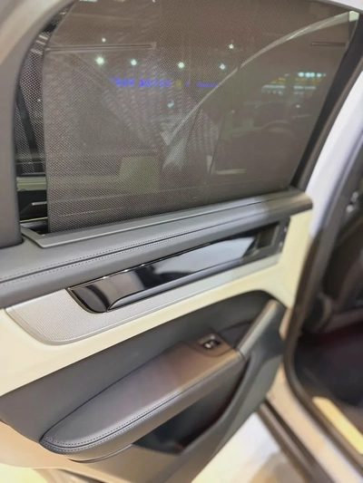 2025 Porsche Cayenne Coupe  GCC Only 10000 km-8