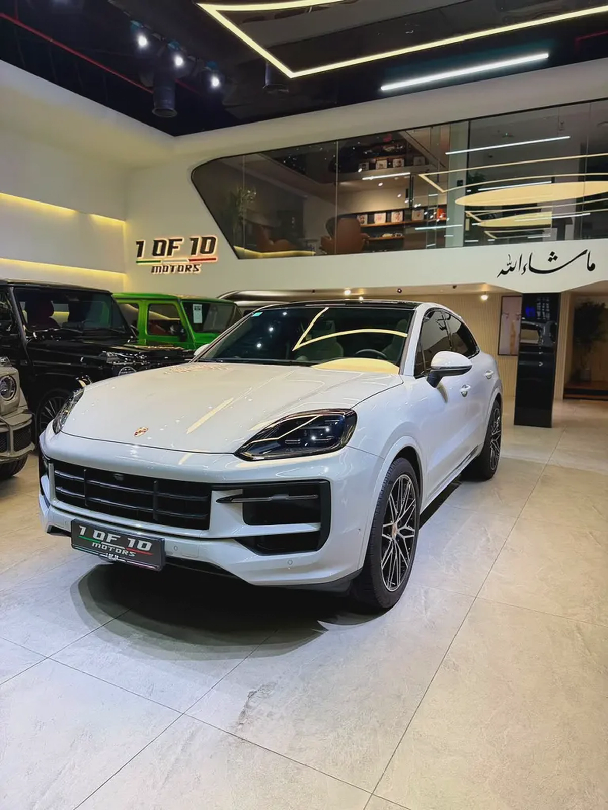 2025 Porsche Cayenne Coupe GCC Only 10000 km-1-1