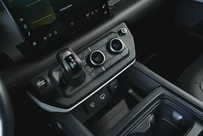 Land Rover Defender 90-X Dynamic-V6-warranty & Service Available-13