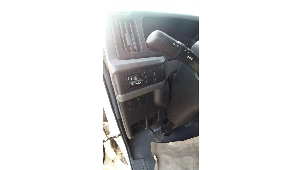 Toyota Hilux Toyota Hilux GR Sport 4.0L Petrol AT 4X4 2024-6-6